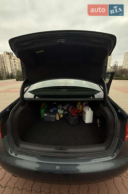 Седан Audi A4 2009 в 