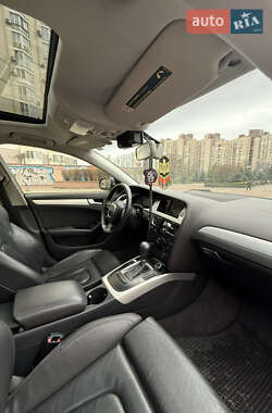 Седан Audi A4 2009 в 