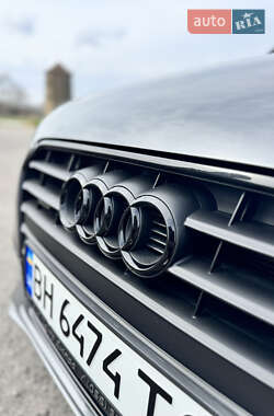 Седан Audi A4 2014 в Одессе
