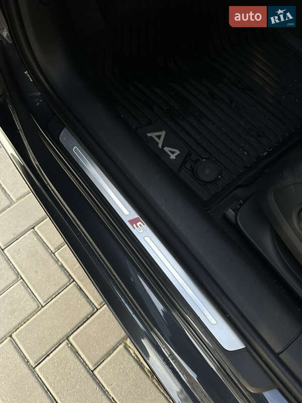 Седан Audi A4 2016 в Житомирі