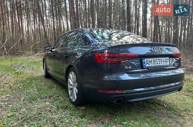 Седан Audi A4 2017 в 