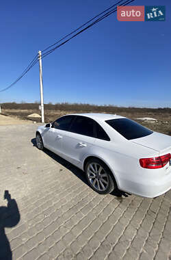 Седан Audi A4 2013 в 