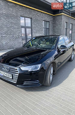Седан Audi A4 2017 в 