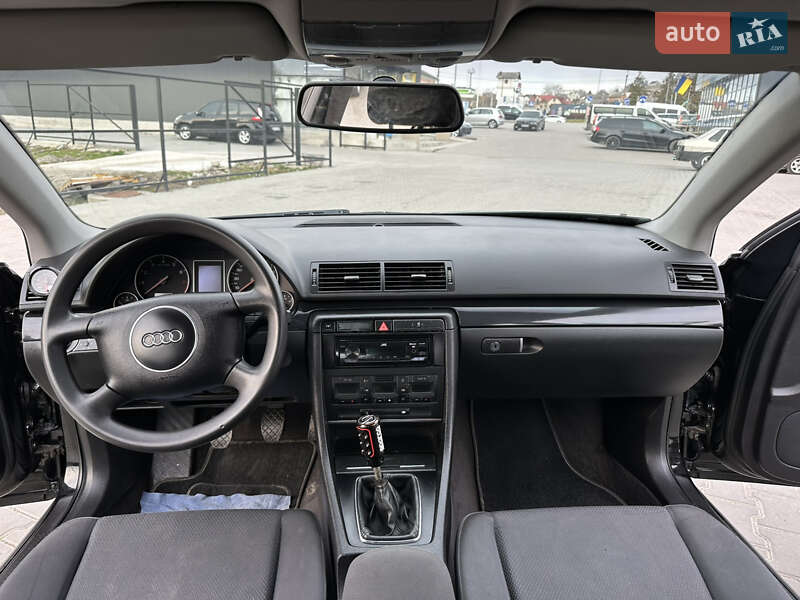Седан Audi A4 2002 в Тернополе