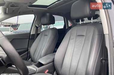 Седан Audi A4 2016 в 