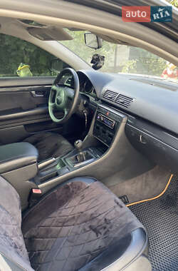 Універсал Audi A4 2003 в Зміїві