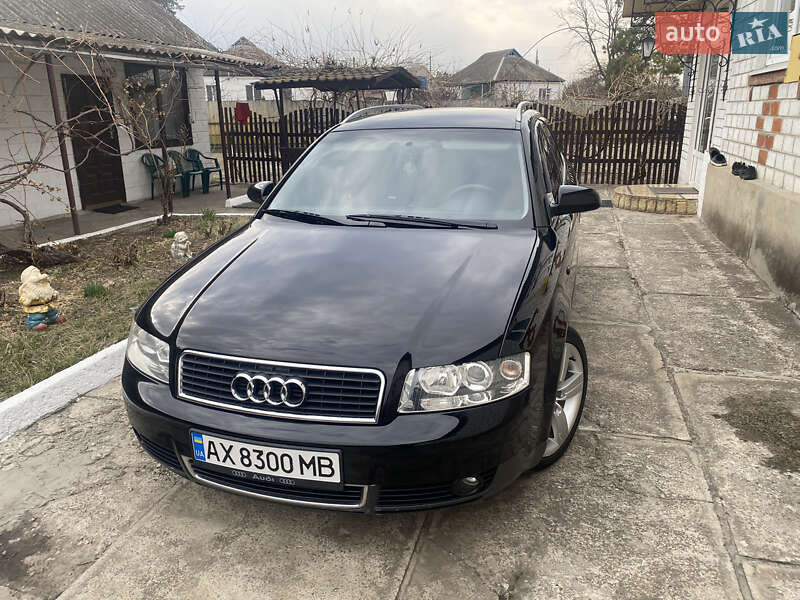 Універсал Audi A4 2003 в Зміїві