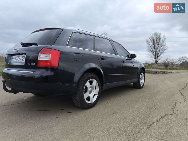 Универсал Audi A4 2004 в Великодолинском