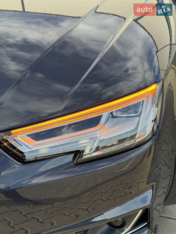 Седан Audi A4 2016 в Івано-Франківську