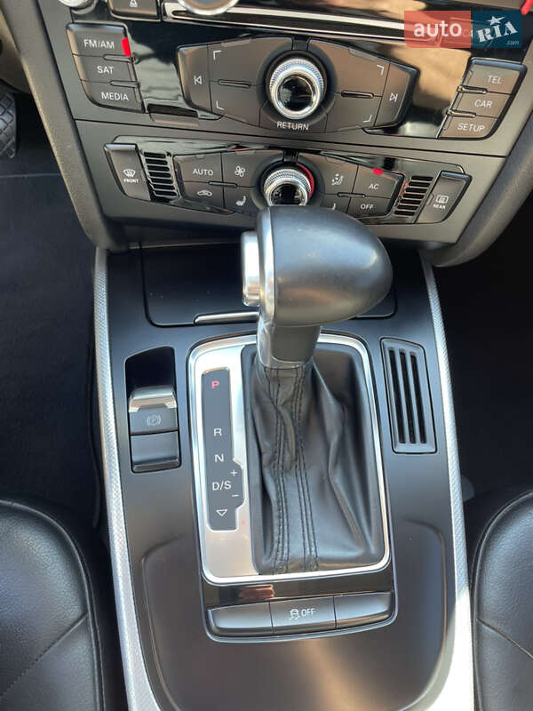 Седан Audi A4 2013 в Харькове