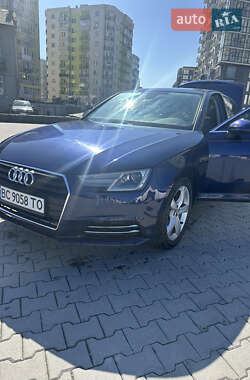 Седан Audi A4 2019 в 