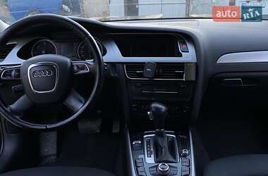 Універсал Audi A4 2009 в 
