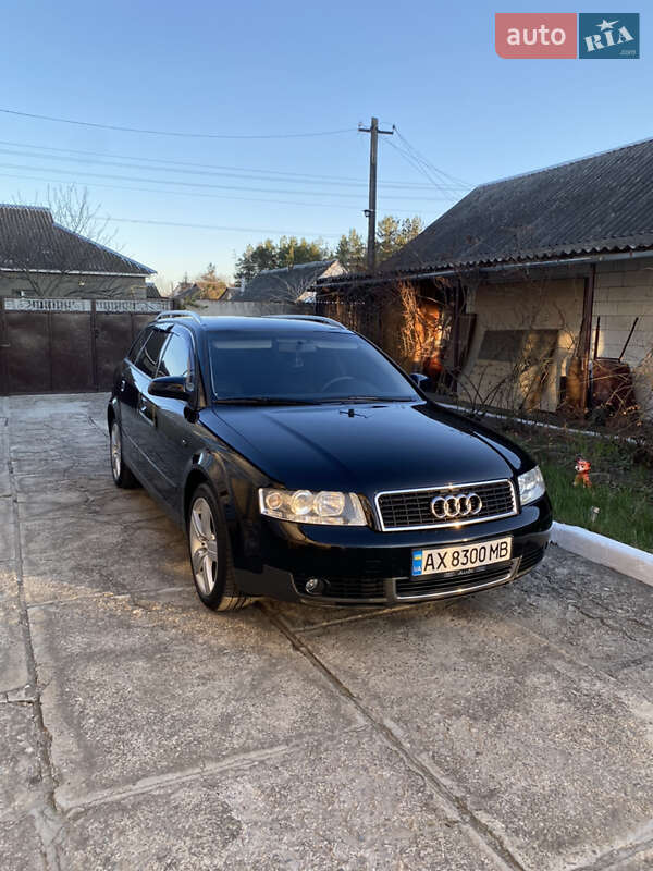 Універсал Audi A4 2003 в Зміїві