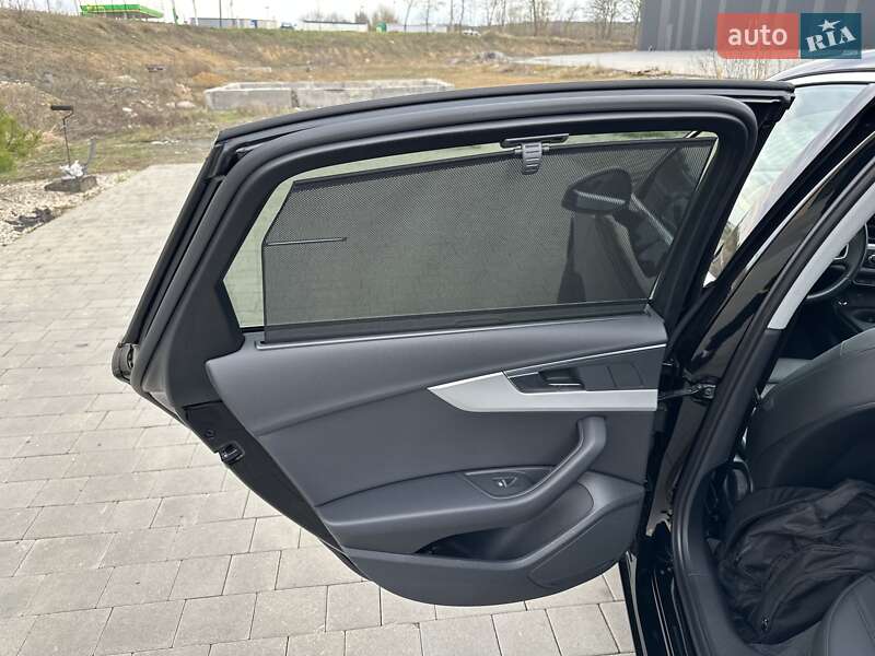 Седан Audi A4 2021 в Хмельницком