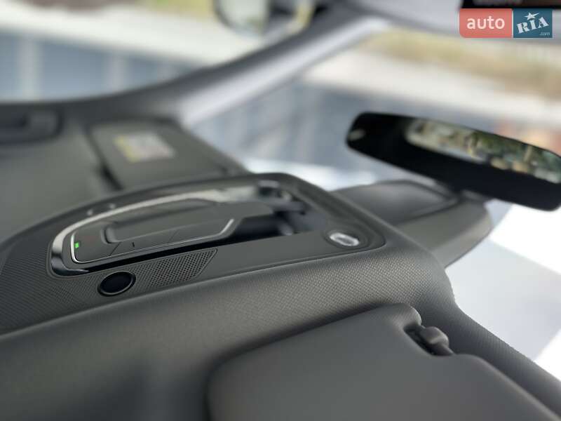 Седан Audi A4 2021 в Хмельницком