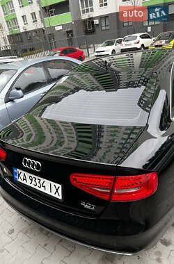 Седан Audi A4 2015 в 