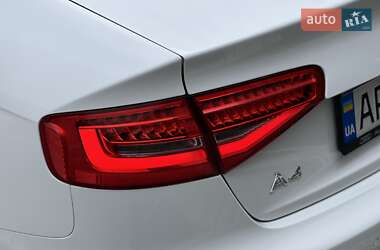 Седан Audi A4 2012 в 