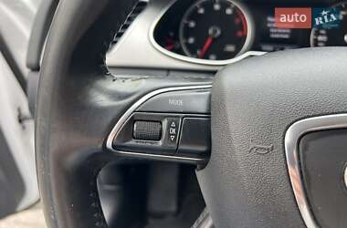 Седан Audi A4 2012 в 
