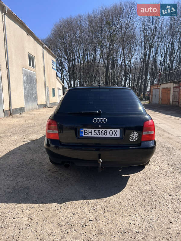 Універсал Audi A4 2001 в Кодимі