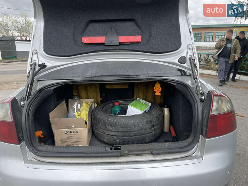 Седан Audi A4 2002 в Киеве фото 9 Седан Audi A4 2002 в Киеве