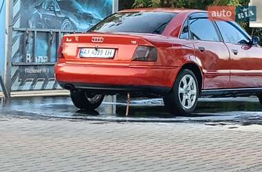 Седан Audi A4 1995 в 