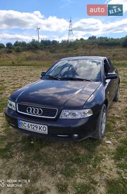 Седан Audi A4 1999 в 