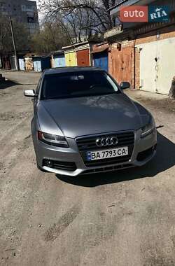 Седан Audi A4 2011 в 