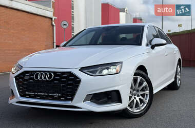 Седан Audi A4 2020 в 