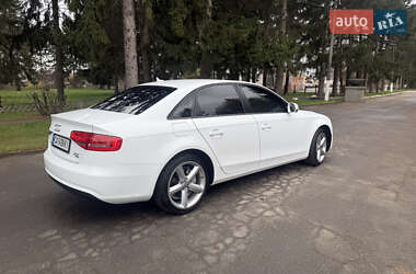 Седан Audi A4 2013 в 