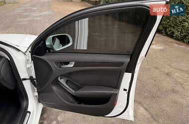 Седан Audi A4 2013 в 
