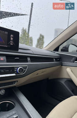 Седан Audi A4 2016 в 
