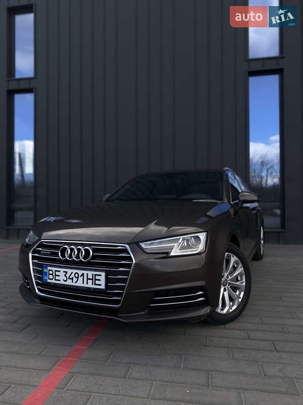 Универсал Audi A4 2016 в 