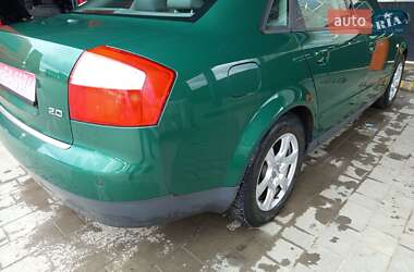 Седан Audi A4 2001 в 