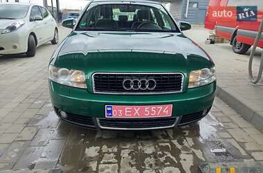 Седан Audi A4 2001 в 