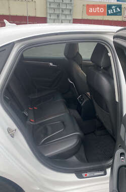 Седан Audi A4 2014 в 