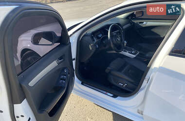 Седан Audi A4 2013 в 