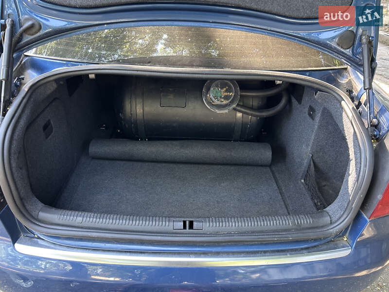 Седан Audi A4 2002 в Одессе