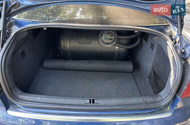 Седан Audi A4 2002 в 