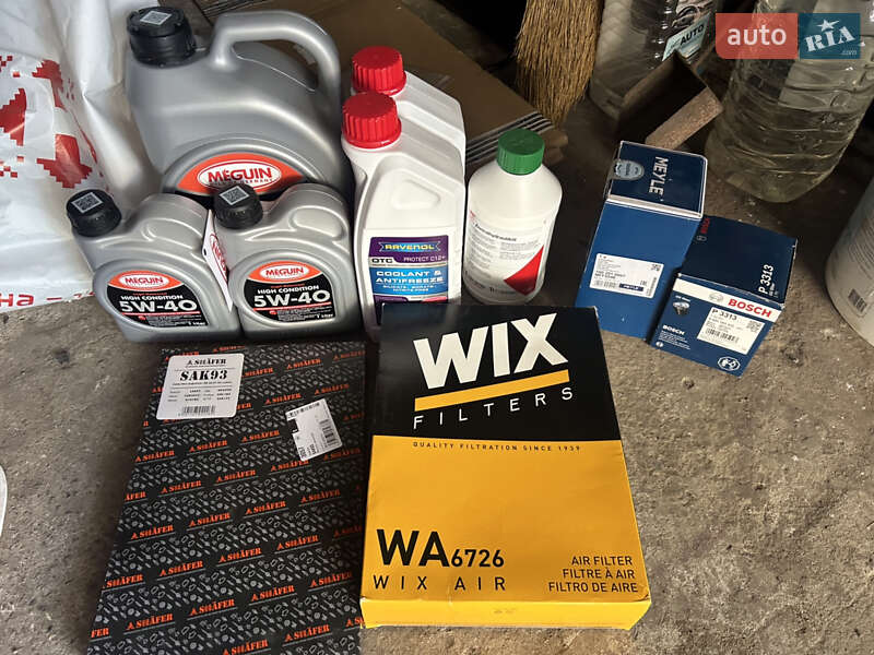 Седан Audi A4 2002 в Одессе