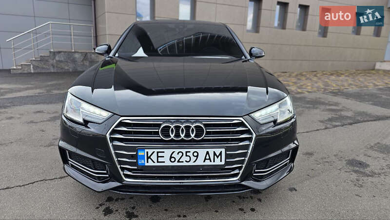 Седан Audi A4 2018 в Кривом Роге