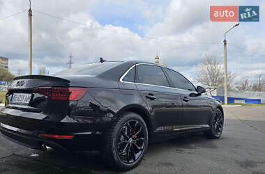 Седан Audi A4 2018 в Кривом Роге