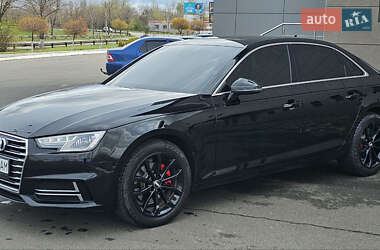 Седан Audi A4 2018 в Кривом Роге