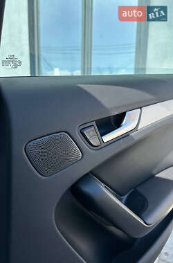 Седан Audi A4 2012 в 