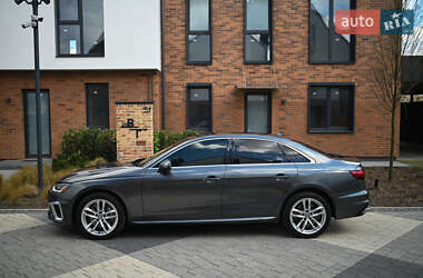 Седан Audi A4 2020 в 