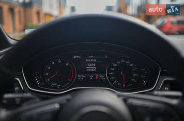 Седан Audi A4 2020 в 