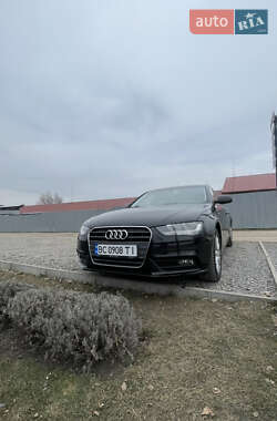 Универсал Audi A4 2012 в 