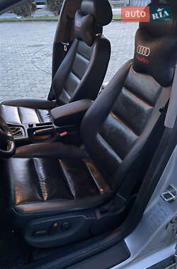 Седан Audi A4 2004 в 