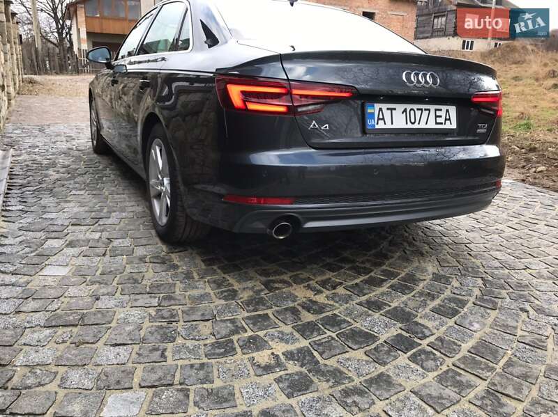 Седан Audi A4 2017 в Ивано-Франковске