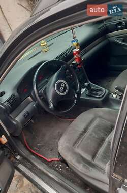Універсал Audi A4 2000 в 