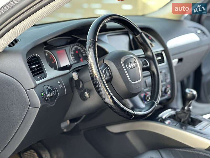 Седан Audi A4 2008 в Виннице